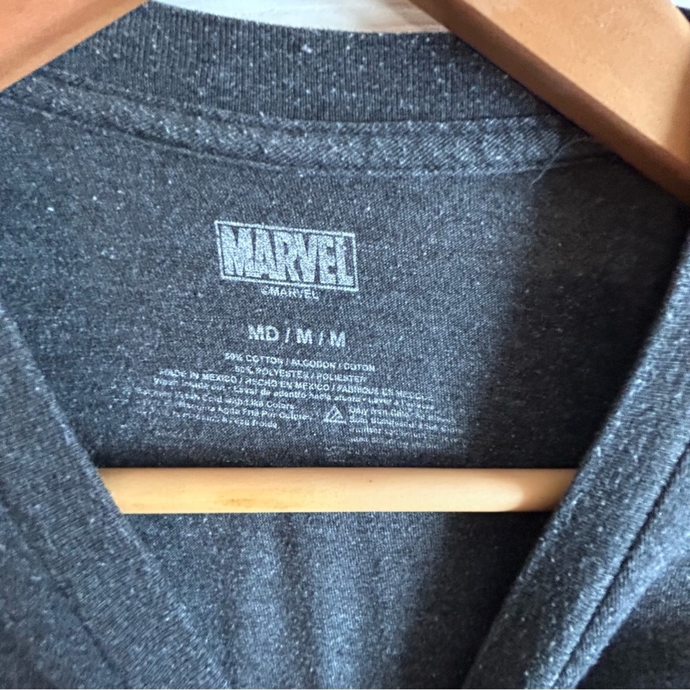 Marvel Charcoal Heather Tee size M - Picture 2 of 2
